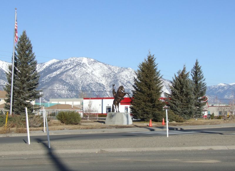 Larry Willson’s Statue